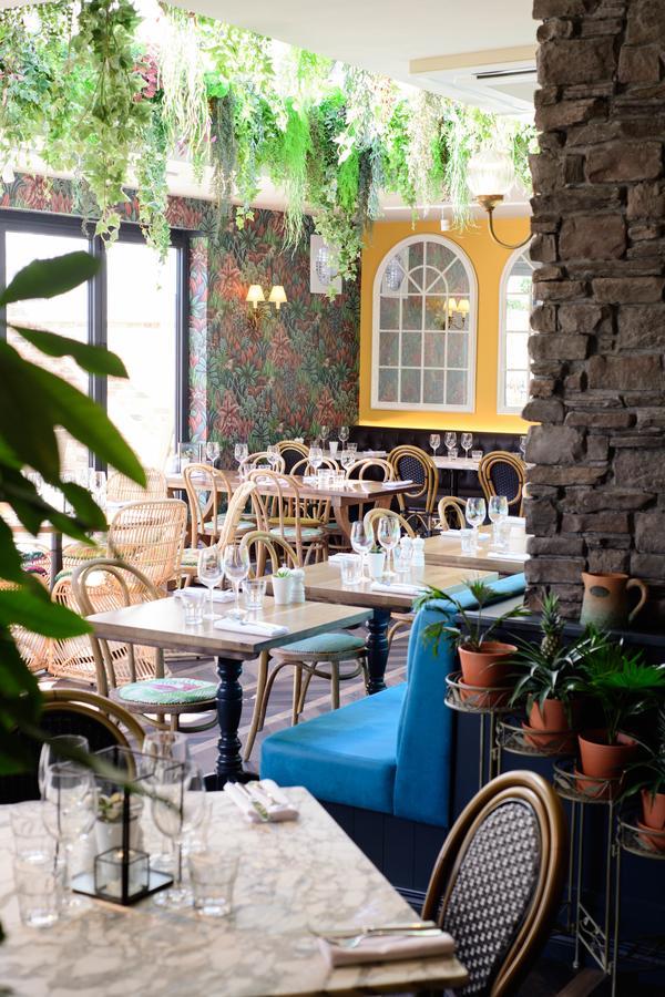 The White Horse Hotel Hertingfordbury Bagian luar foto